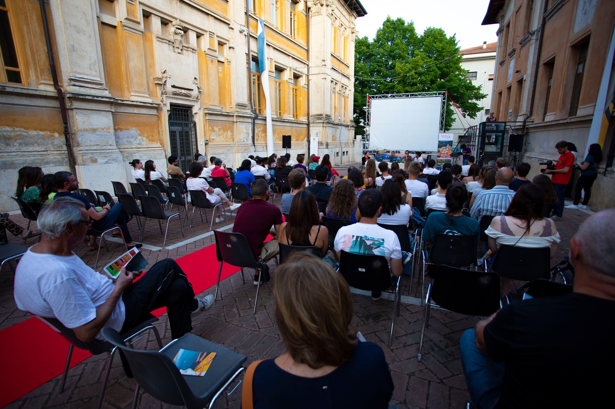 cinema e ambiente green experience rewilding europe